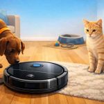 perro gato y robot aspirador